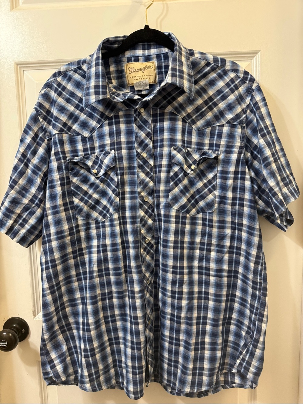Wrangler Men’s Blue Plaid Pearl Snap Western Short Sleeve Shirt